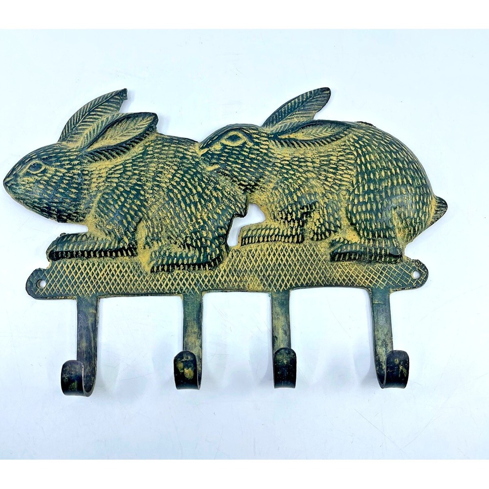 VTG Cast Iron Bunny Rabbit Wall 4 Hook Coat Key Apron Holder Primitive